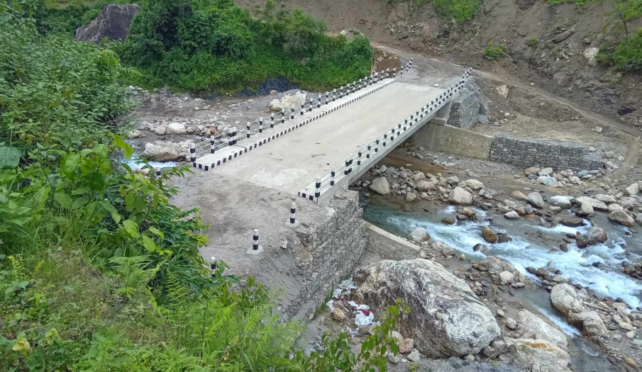 विभिन्न योजनाहरुको तस्बिर